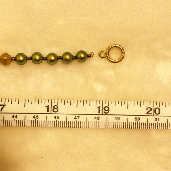 Swarovski Crystal Green & Gold Pearl Bead Necklace - Picture 3 of 3